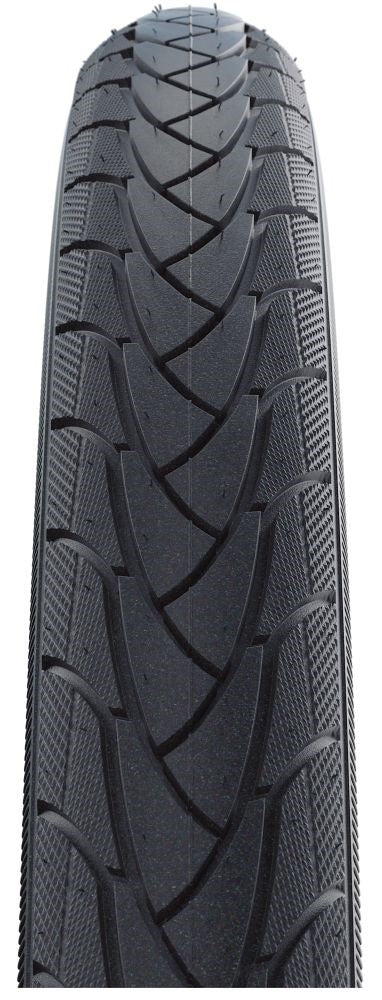 Schwalbe MARATHON PLUS 700 x 35c Bike Tyre BLACK